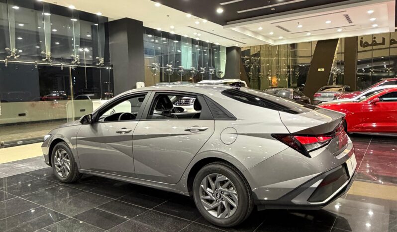 Hyundai Elantra Model 2026 full