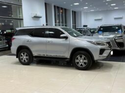 Toyota Fortuner 2024