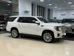 GMC Yukon 2024