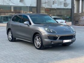 Porsche Cayenne 2012