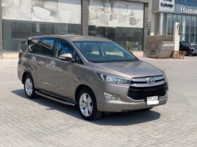 Toyota Innova 2016