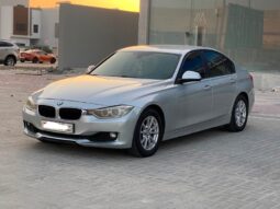 BMW 320i 2013 full