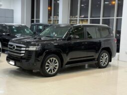 Toyota Land Cruiser 2022 full