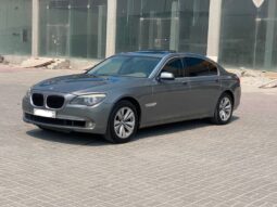 BMW 730i 2010 full