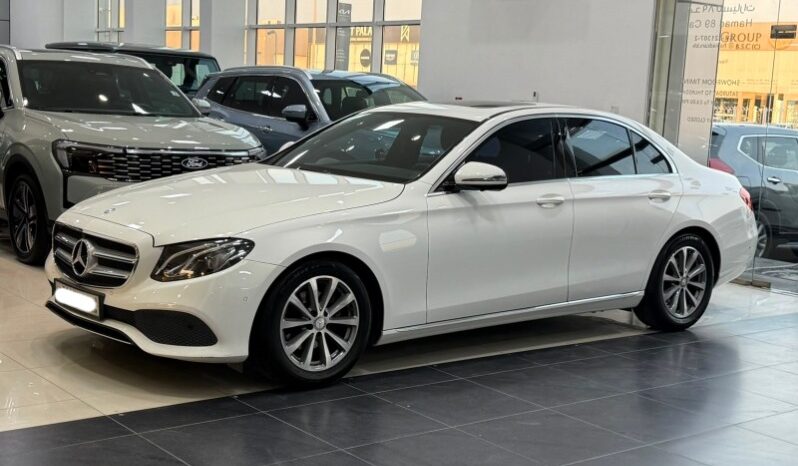 Mercedes Benz E200 2017 full