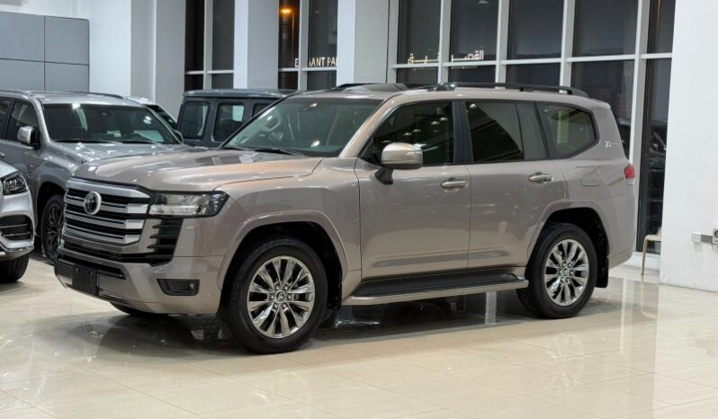 Toyota Land Cruiser 2022 full