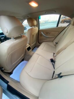 BMW 320i 2013 full