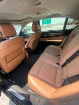 BMW 740i 2011 full