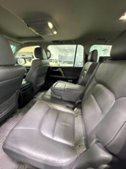 Toyota Land Cruiser 2010 full