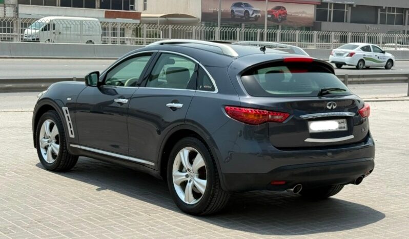 Infiniti FX35 2010 full