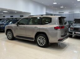 Toyota Land Cruiser 2022 full