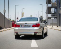 BMW 740i 2010 full