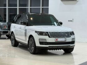 Land Rover Range Rover Vogue. 2020