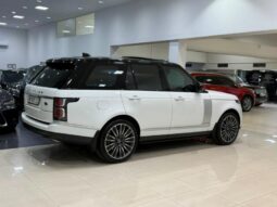 Land Rover Range Rover Vogue. 2020 full