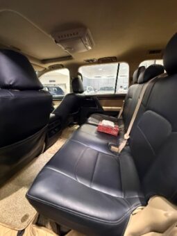 Toyota Land Cruiser 2010 full