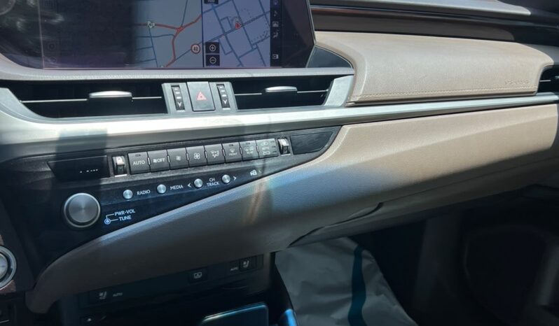 Lexus Es 350 2021 full