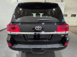 Toyota Land Cruiser 2021 full