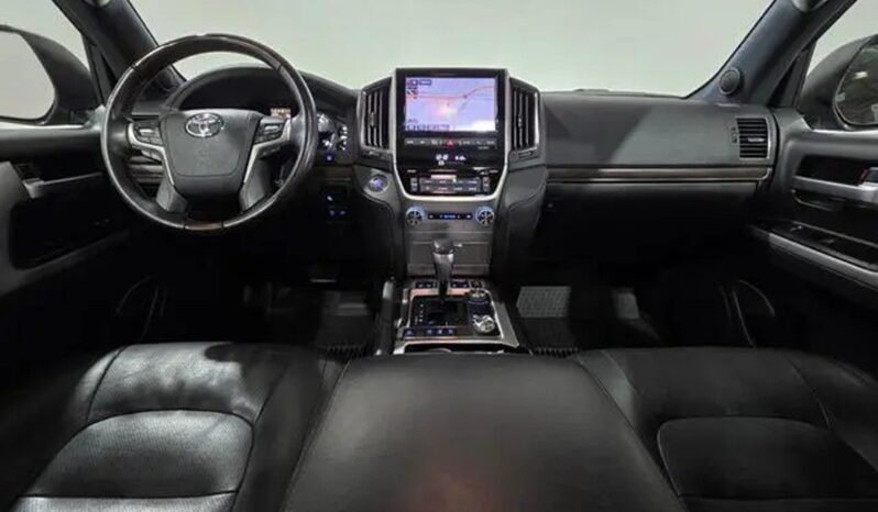 Toyota Land Cruiser 2021 full