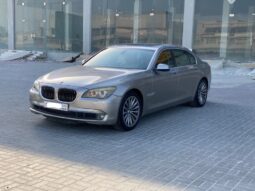 BMW 740i 2010 full