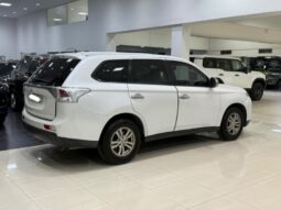 Mitsubishi Outlander 2014 full