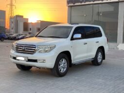 Toyota Land Cruiser 2010 full