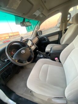 Toyota Land Cruiser 2010 full