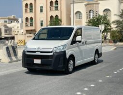 Toyota Hiace 2021